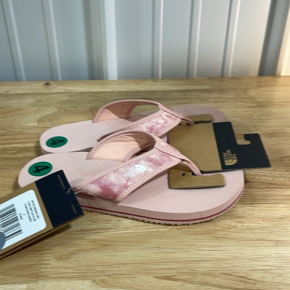The North Face Girls Flip Flops Size 4 - Picture 4 of 5